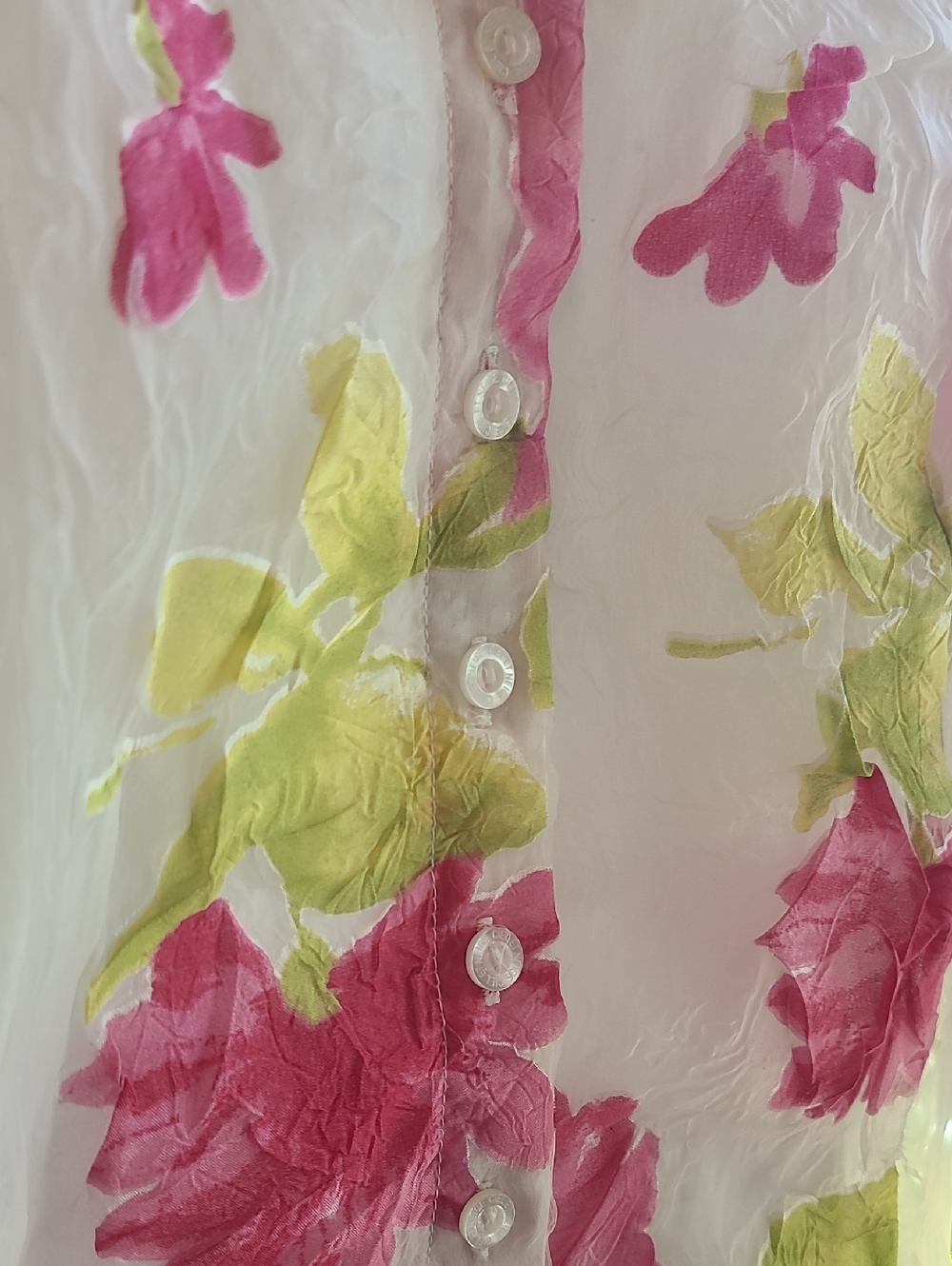 STUNNING! Floral Sequin and Beaded Applicay Capris w/Sheer Button-Front Jacket - Picture 12 of 16